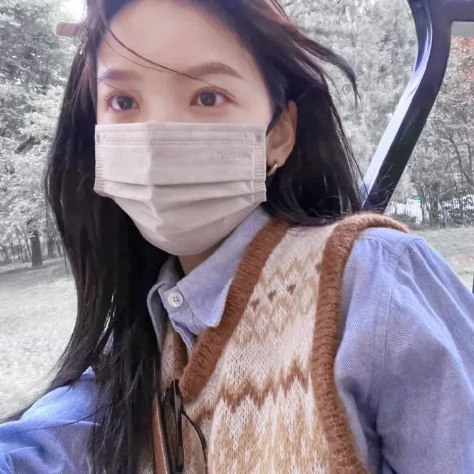 特务谜云